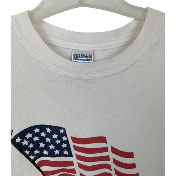 Proud To Be An American T-Shirt Mens XL Gildan White Cotton Blend U.S. Flag - Picture 4 of 8